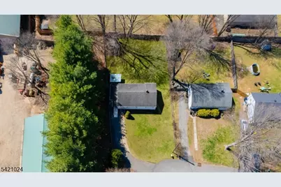 191 Lindley Ct, Andover, NJ 07821 - Photo 33