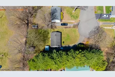 191 Lindley Ct, Andover, NJ 07821 - Photo 35