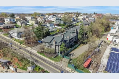 855 Valley Brook Ave #B, Lyndhurst Township, NJ 07071 - Photo 27