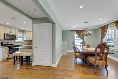 28 Harper Ter, Cedar Grove, NJ 07009 - Photo 7