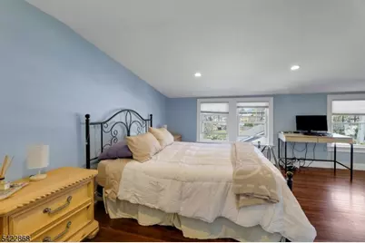 28 Harper Ter, Cedar Grove, NJ 07009 - Photo 15