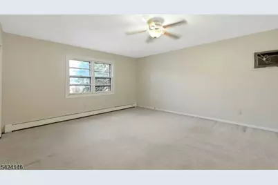 264 Lincoln Pl, Garfield, NJ 07026 - Photo 17