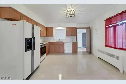 264 Lincoln Pl, Garfield, NJ 07026 - Photo 11