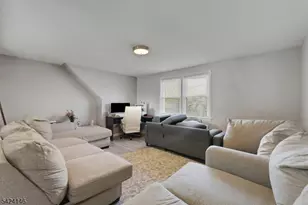 264 Lincoln Pl, Garfield, NJ 07026 - Photo 21