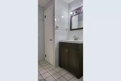 264 Lincoln Pl, Garfield, NJ 07026 - Photo 29