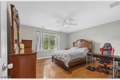 431 Raritan Rd, Linden, NJ 07036 - Photo 23