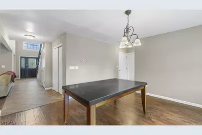 431 Raritan Rd, Linden, NJ 07036 - Photo 17