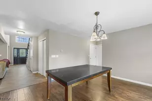 431 Raritan Rd, Linden, NJ 07036 - Photo 17