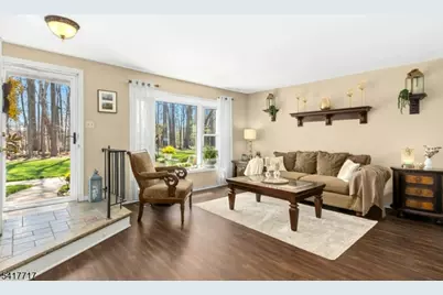 12 Maddaket Court, Scotch Plains Township, NJ 07076 - Photo 11