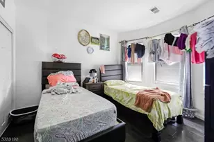 11 Carlton St, East Orange, NJ 07017 - Photo 23