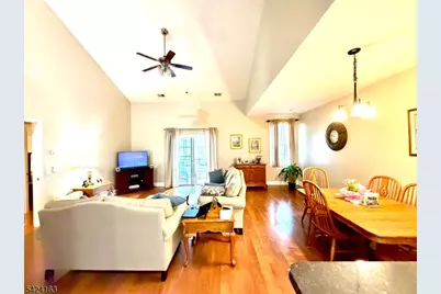 607 Brook Hollow Dr, Hanover Township, NJ 07981 - Photo 9