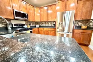 607 Brook Hollow Dr, Hanover Township, NJ 07981 - Photo 13