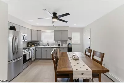 425 Midland Ave, Pompton Lakes, NJ 07442 - Photo 11