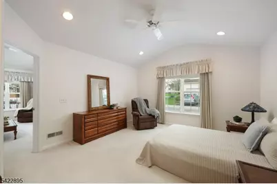 201 Merry Ln, Hillsborough Township, NJ 08844 - Photo 23