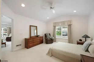 201 Merry Ln, Hillsborough Township, NJ 08844 - Photo 23