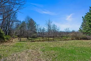 60 W Springtown Rd, Washington Township, NJ 07853 - Photo 27