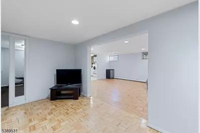 60 W Springtown Rd, Washington Township, NJ 07853 - Photo 21