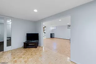 60 W Springtown Rd, Washington Township, NJ 07853 - Photo 21