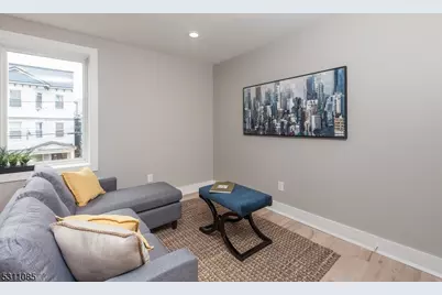 27 Mission St #2, Montclair, NJ 07042 - Photo 7