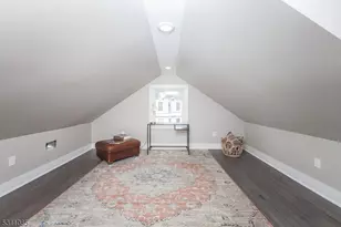 27 Mission St, Montclair, NJ 07042 - Photo 13