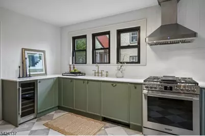 181 Mitchell St, West Orange Township, NJ 07052 - Photo 13