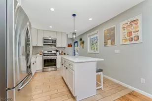 64 Ellis Rd, Holland Township, NJ 08848 - Photo 9