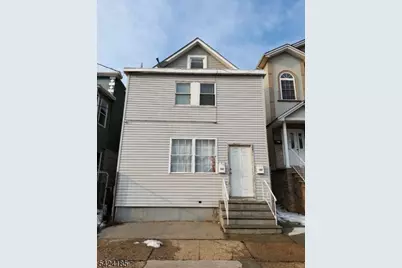 221 Center St, Elizabeth, NJ 07202 - Photo 1
