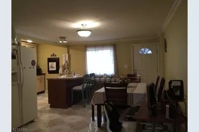 221 Center St, Elizabeth, NJ 07202 - Photo 9