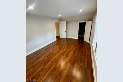 814 Somerset St, Gloucester City, NJ 08030 - Photo 15