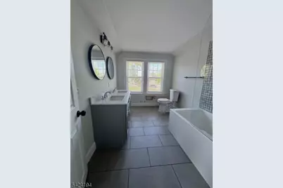 814 Somerset St, Gloucester City, NJ 08030 - Photo 17