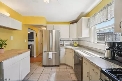 23 Smith Ave, Wanaque, NJ 07420 - Photo 9