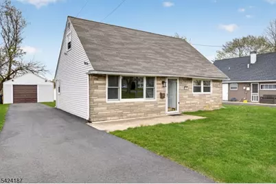 22 Farrell Ave, Ewing Township, NJ 08618 - Photo 3