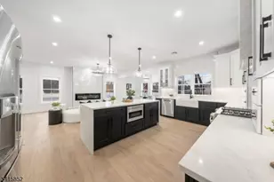 302 West Ln, Clark Township, NJ 07066 - Photo 7