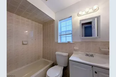 448 Fulton St, Elizabeth, NJ 07206 - Photo 15