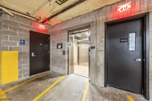 649 38th St, Union City, NJ 07087 - Photo 35