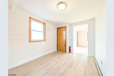 762 Cleveland Ave #2, Harrison, NJ 07029 - Photo 5