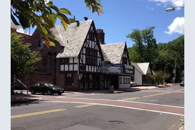 160 Chestnut St #2, Montclair, NJ 07042 - Photo 13