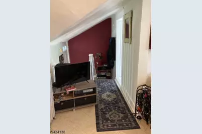 160 Chestnut St #2, Montclair, NJ 07042 - Photo 3