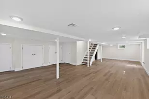 14 Harvest Ave, East Hanover Township, NJ 07936 - Photo 27