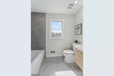 14 Harvest Ave, East Hanover Township, NJ 07936 - Photo 15