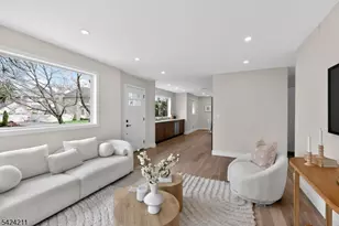 14 Harvest Ave, East Hanover Township, NJ 07936 - Photo 5