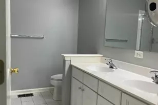 258 Riverwalk Way, Clifton, NJ 07014 - Photo 5