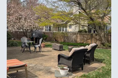 889 Fernwood Ave, Plainfield, NJ 07062 - Photo 3