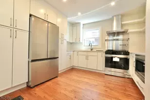 25 Sanford Ave First Floor, Belleville, NJ 07109 - Photo 7