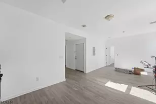 7 Prospect Terrace, East Orange, NJ 07017 - Photo 25