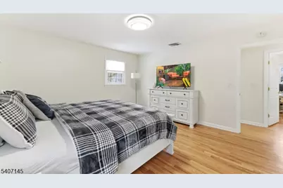 1 Chalen Ct, Pequannock Township, NJ 07444 - Photo 15