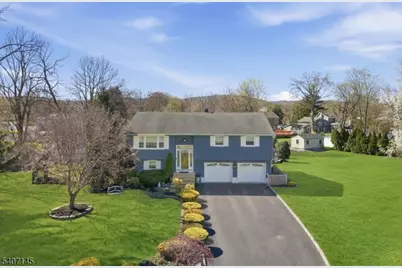 1 Chalen Ct, Pequannock Township, NJ 07444 - Photo 1