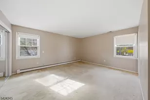 14 Mabro Dr, Denville, NJ 07834 - Photo 25