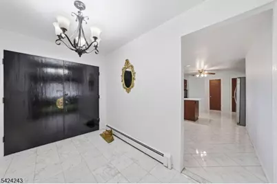 14 Mabro Drive, Denville, NJ 07834 - Photo 5