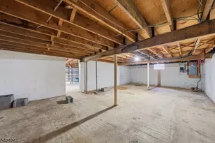 14 Mabro Dr, Denville, NJ 07834 - Photo 43